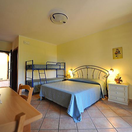 Casa Vacanze Patrizia Montefiore dellʼAso Habitación foto